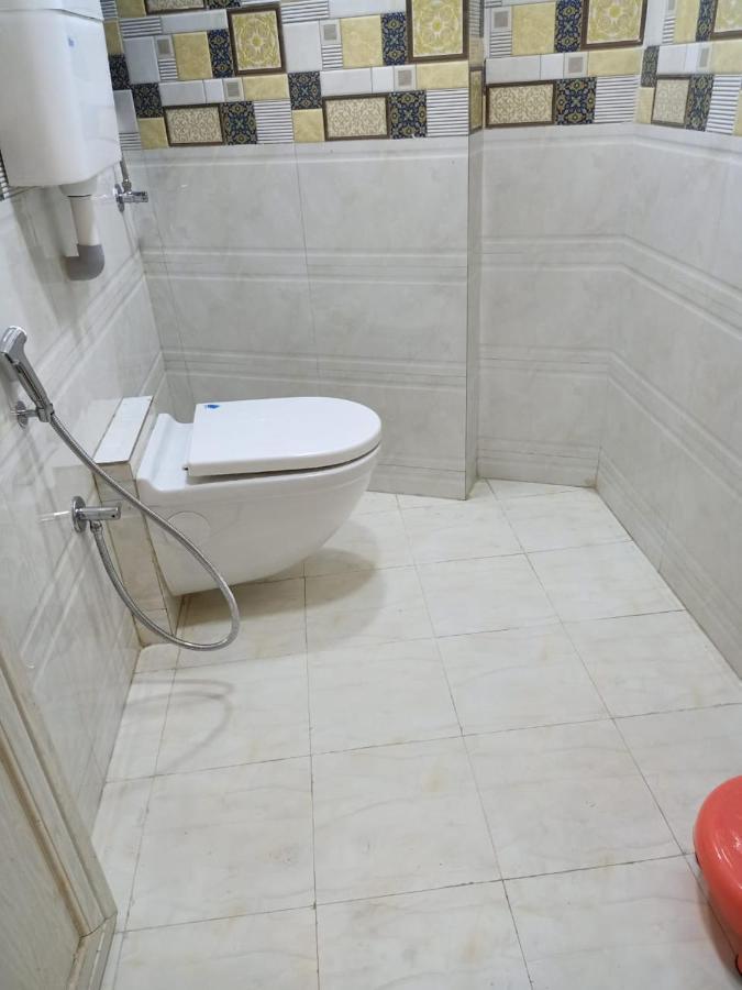 Hotel Ashyana - Near To Grant Road Station Mumbai  Buitenkant foto