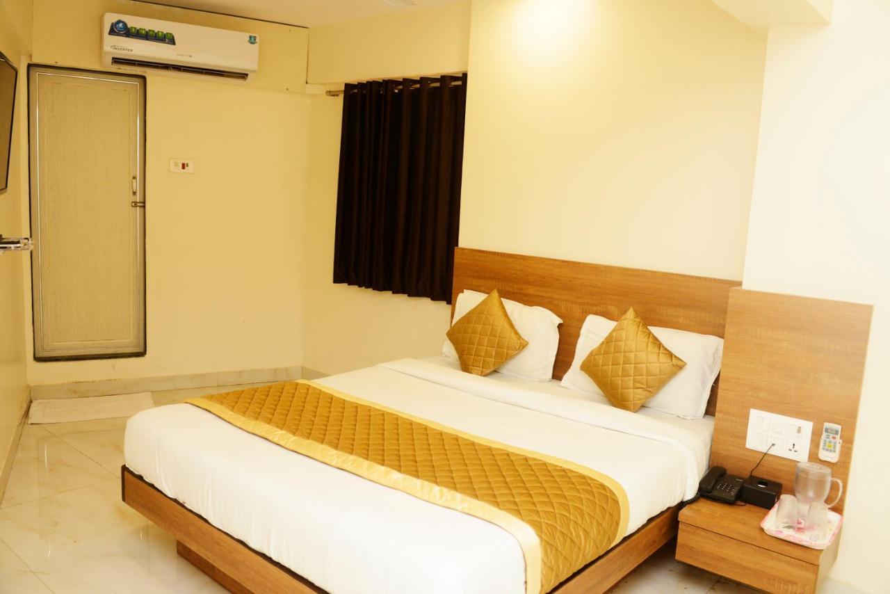 Hotel Ashyana - Near To Grant Road Station Mumbai  Buitenkant foto